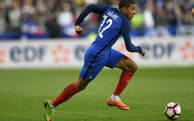 BBV电竞播报-卡瓦哈尔这脚传中落点佳